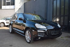 Bild des Angebotes Porsche Cayenne GTS Pano Sportabgasanlage Bose AHK Luftfederung
