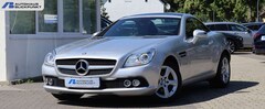 Bild des Angebotes Mercedes-Benz SLK 200 LEDER+NAVI+PANO+TEMPOMAT+SITZHZG