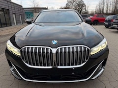 Bild des Angebotes BMW 750 i xDrive Head-Up/Laserlicht/Standheizung/