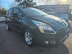 Bild des Angebotes Peugeot 5008 1.6 Active HDi FAP 115/1Hand/Navi