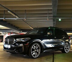 Bild des Angebotes BMW X5 M M50d Laser, Massage,22 Zoll, 7 Sitzer, M paket,
