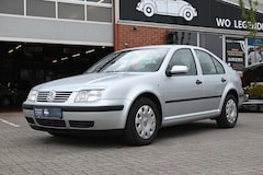 Bild des Angebotes VW Bora 1.6 *1.HD*SCHECKHEFT*KLIMA*GARANTIE*