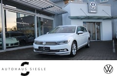Bild des Angebotes VW Passat Variant 1.5 TSI Highline DSG Navi Leder/Alc. ACC LED Kamer