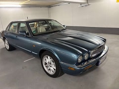 Bild des Angebotes Jaguar XJ40 Sovereing