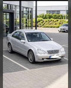 Mercedes-Benz C 240 Avantgarde
