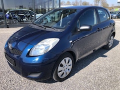 Bild des Angebotes Toyota Yaris 1,33-l-Dual-VVT-i Cool*AHK*Klima*1.Hand*