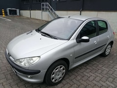 Bild des Angebotes Peugeot 206 206  5-Türer 75 Grand Filou