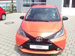 Bild des Angebotes Toyota Aygo 5-Türer x-play touch