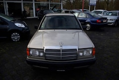 Mercedes-Benz 190 E