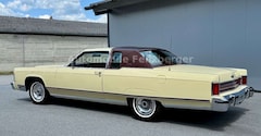 Bild des Angebotes Lincoln Town Car Coupe 1 of 144 with only 35´000miles