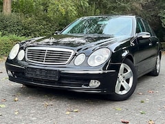 Bild des Angebotes Mercedes-Benz E 240 E -Klasse Lim. E 240|GLASDACH|NAVI|XENON|