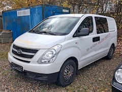 Bild des Angebotes Hyundai H-1 1.Hand,Klima,Tempomat,AHK,6-Sitzer