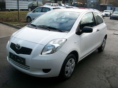 Bild des Angebotes Toyota Yaris *5Gang*1.Hand*Euro4*TüvNeu*