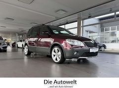 Bild des Angebotes Skoda Roomster Scout Plus Edition 1.2 TSI PDC GLASDACH Klima