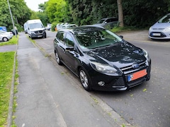 Bild des Angebotes Ford Focus Turnier 1.6 EcoBoost Start-Stopp-System Champions