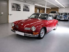VW Karmann Ghia Coupé
