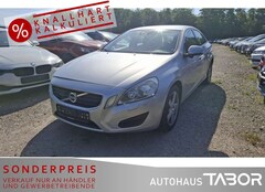 Bild des Angebotes Volvo S60 S 60 2.0 T Momentum Xenon Navi BLIS GRA BT PDC