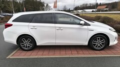 Bild des Angebotes Toyota Auris Auris 1.8 VVT-i Hybrid Automatik Touring Sports Comfort
