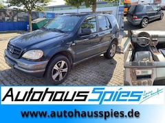 Bild des Angebotes Mercedes-Benz ML 320 AT 4WD 1.Hand AHK 7-Sitzer Leder el.Sitze