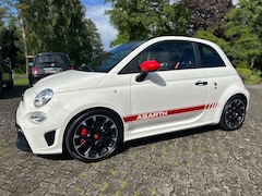 Bild des Angebotes Abarth 595C Competizione "mit BeatsSound und Klappenauspuff"
