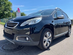 Bild des Angebotes Peugeot 2008 Allure Automatik Panorama Navi Automatik