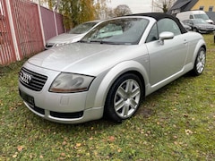 Bild des Angebotes Audi TT Coupe/Roadster 1.8 T Cabrio Automatik TOP