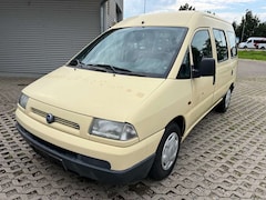 Bild des Angebotes Fiat Scudo 9 Sitze AHK 1 Hand