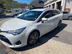 Bild des Angebotes Toyota Avensis 1.8   Klimaaut.,Navi,SHZ,Leder.1.Hand