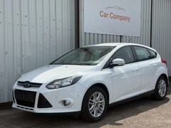 Bild des Angebotes Ford Focus Titanium *1.Hand*Zahnriemen neu*PDC*Winterpaket*