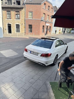 Mercedes-Benz E 300 BlueTEC 7G-TRONIC Elegance