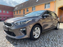 Bild des Angebotes Kia Ceed / cee'd Ceed 1.4 T-GDI Spirit Klima SHZ PDC 1.Hand