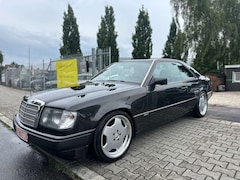 Bild des Angebotes Mercedes-Benz CE 300 H-KENNZEICHEN,AUTOMATIK,LEDER,SCHIEBEDACH,18.ZOLL!