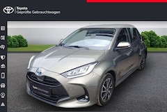 Bild des Angebotes Toyota Yaris Hybrid Team Deutschland + Comfort-Paket