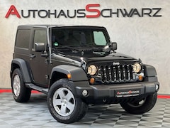Bild des Angebotes Jeep Wrangler Sport 2.8CRDi Schalter HardTop AHK Tempo MFL