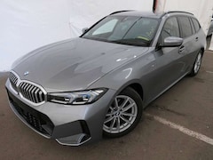Bild des Angebotes BMW 318 d M Sport / HEAD-UP /360°KAMERA / ACC / HiFi