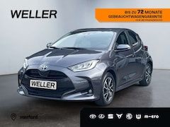 Bild des Angebotes Toyota Yaris Hybrid 1.5 Team D *ACC*CAM*CarPlay*SHZ*TWA*