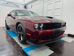 Bild des Angebotes Dodge Challenger 6.4 V8 SRT Scat Pack Schalte Burgundy