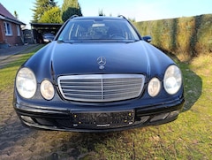 Bild des Angebotes Mercedes-Benz E 220 T CDI Automatik Classic DPF
