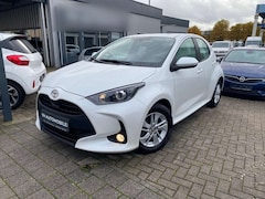 Bild des Angebotes Toyota Yaris 1.5*A-GRA*ALU*APPLE&ANDROID*Klima*KAMERA*Sitzheiz
