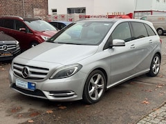 Bild des Angebotes Mercedes-Benz B 200 Scheckheftgepflegt 1.Hand Panoramadach