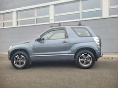 Bild des Angebotes Suzuki Grand Vitara 1.6 Club 4x4 Nur 100 Tkm-AHK-3 Türig !