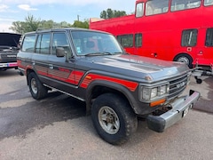 Toyota Land Cruiser HJ 61