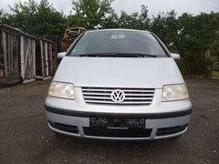 Bild des Angebotes VW Sharan Sharan 2.0 Comfortline Family, Klima, PDC, AHK, TÜV 09/2027