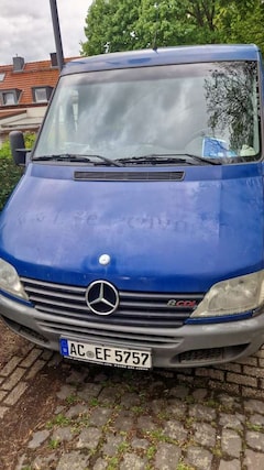 Bild des Angebotes Mercedes-Benz 208 01639748923