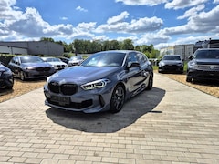 Bild des Angebotes BMW 135 M135i xDrive/LED/NAVI/RFK/SHZ/LHZ/HEAD-UP/PANO