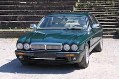 Bild des Angebotes Jaguar Daimler V8 Langversion  3 Jahre Garantie