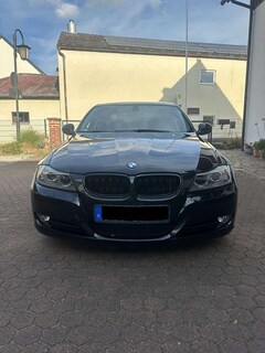 Bild des Angebotes BMW 320 320i Aut. Edition Exclusive