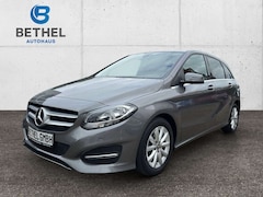 Bild des Angebotes Mercedes-Benz B 180 7G-DCT Style Bluetooth Navi Vollleder Klima