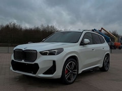 Bild des Angebotes BMW iX1 30 xDrive M Sport Pro