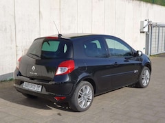 Bild des Angebotes Renault Clio 16V Night&Day Tüv2026 Panorama Navi Leder
